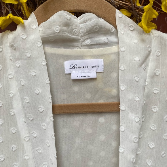 Lovers + Friends White Dotted Long Sleeve Flouncy Top Size M 🌿A6 - Picture 2 of 10